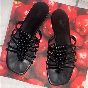 women well worn vince Black Woven Sandals